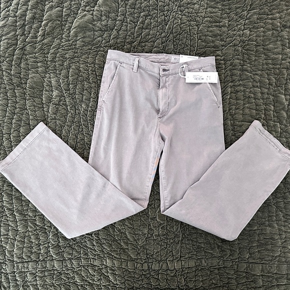 NWT AG Denim Caden Straight, Relaxed Chino, Sulphur Pebble Grey, size 26 - Picture 11 of 15